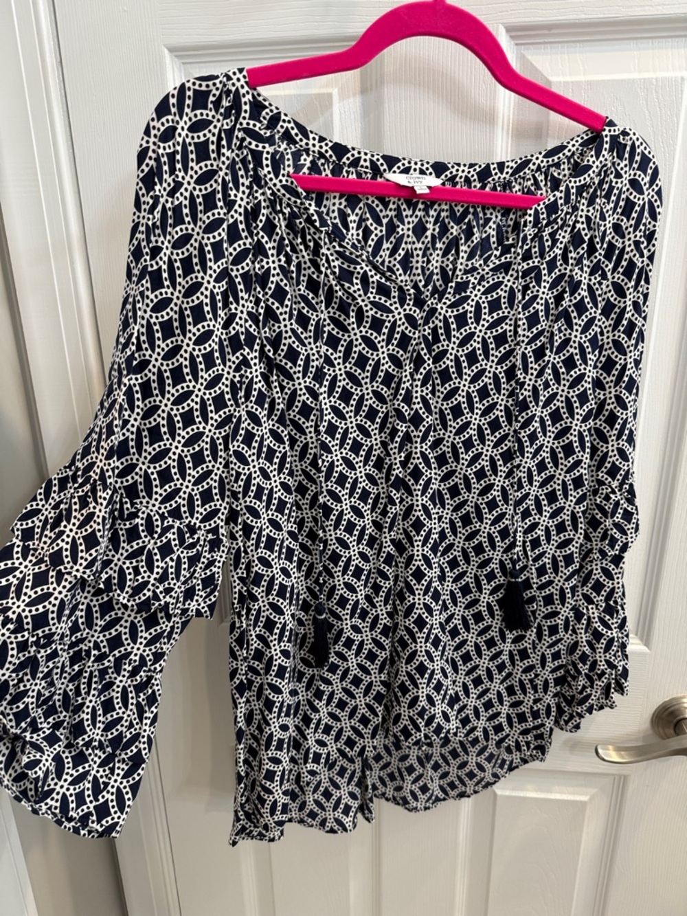 crown & ivy Navy and White Geometric Peasant Top